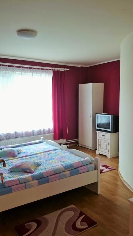 Casa Flamingo Ξενοδοχείο Sovata Δωμάτιο φωτογραφία